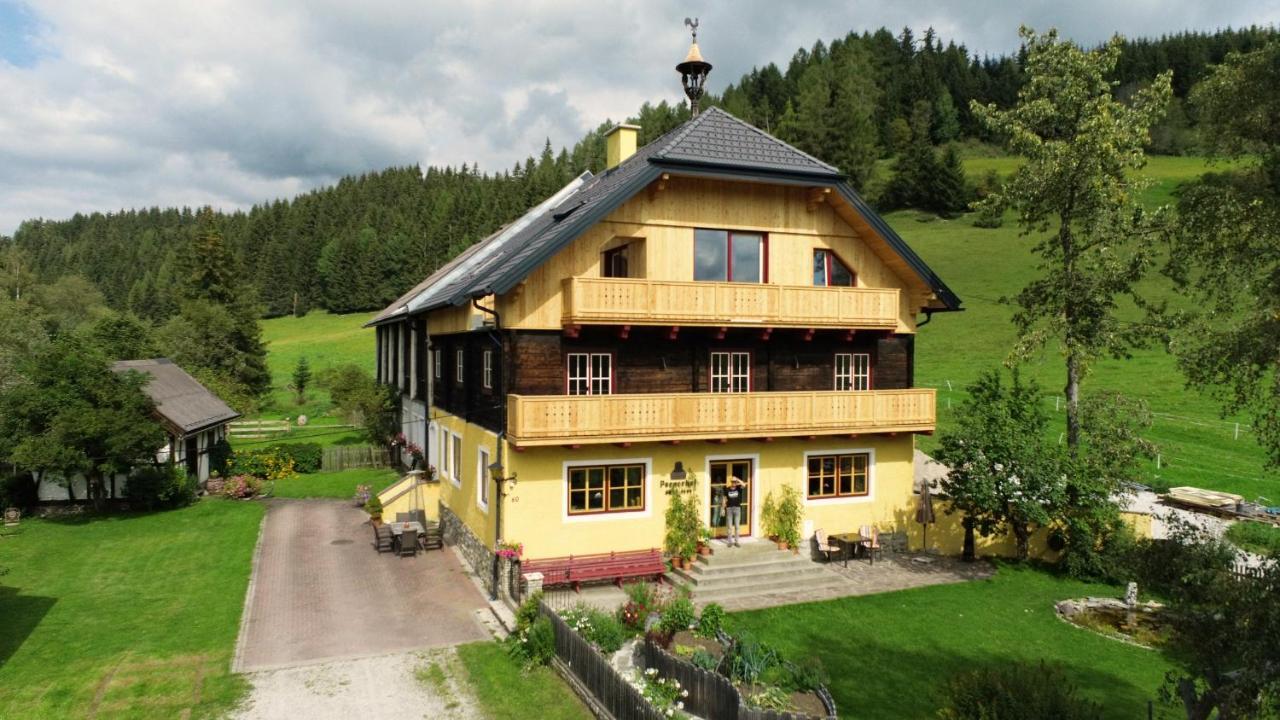 Pernerhof Lägenhet Mariapfarr Exteriör bild